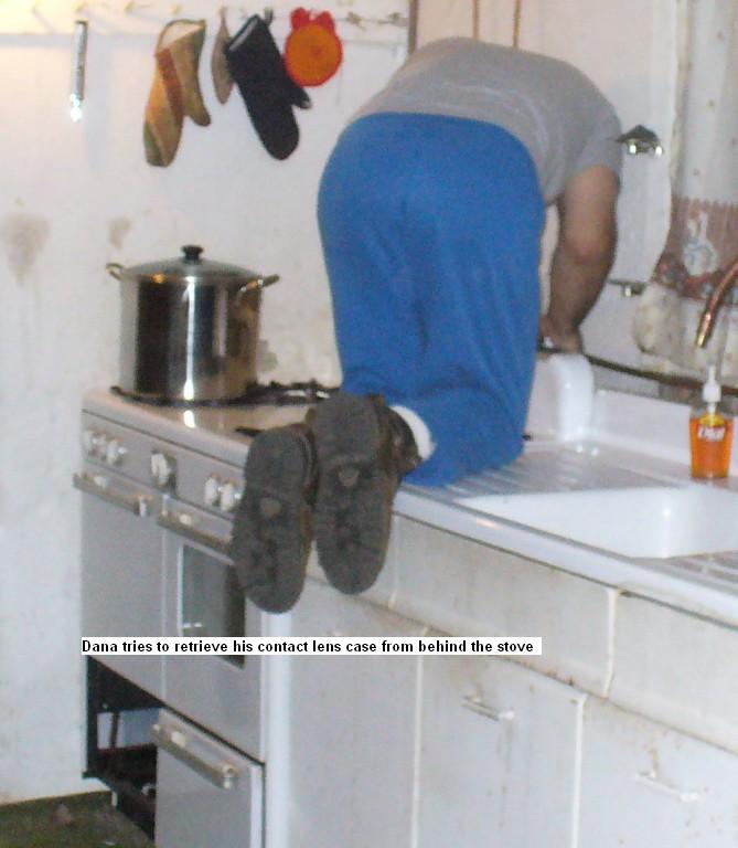 07DanaContacts3_1.JPG