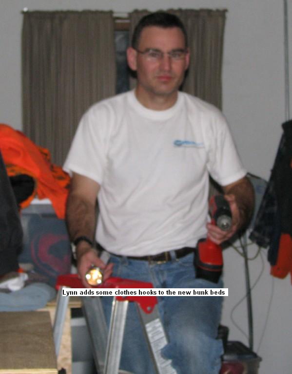07LynnHooks_1.JPG