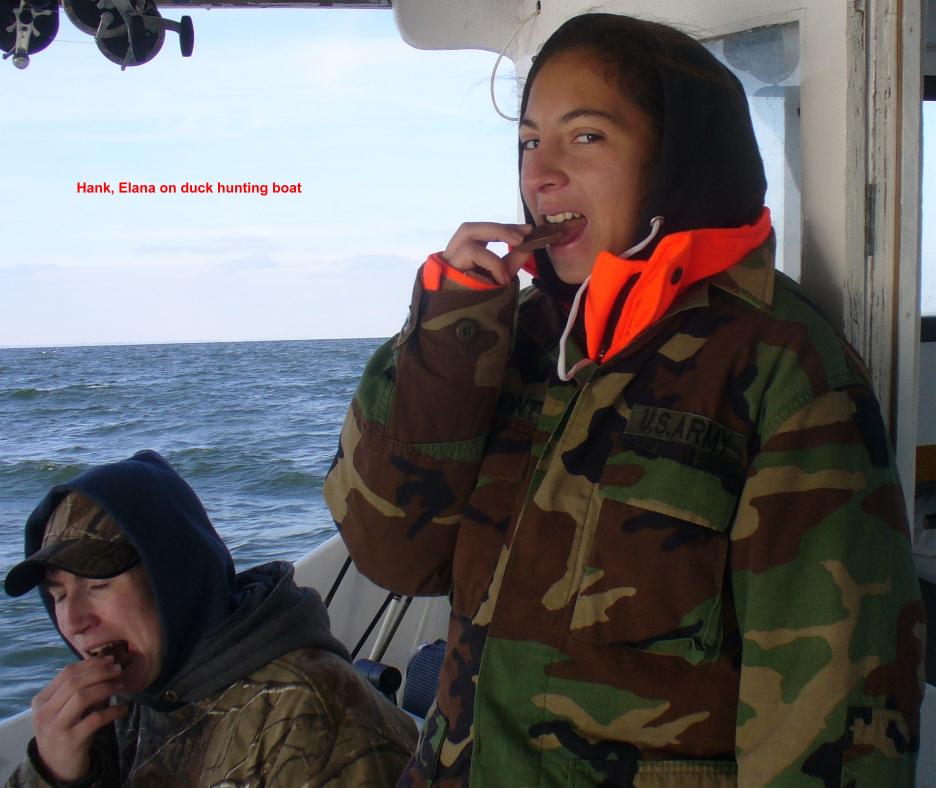 08HankElanaOnBoat.JPG